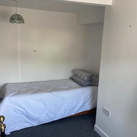 Budget 4 * Kinsale